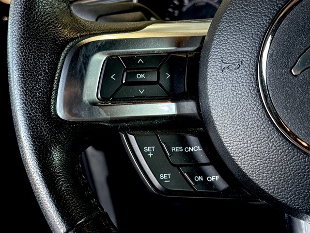 2015 Ford Mustang V6 Convertible photo 25