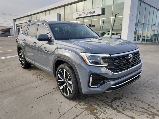 2026 Volkswagen Atlas SEL Premium R-Line's photo