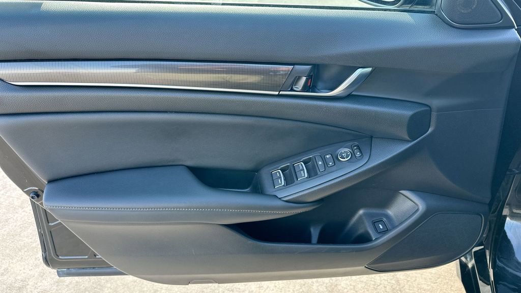 2022 Honda Accord Sport photo 18