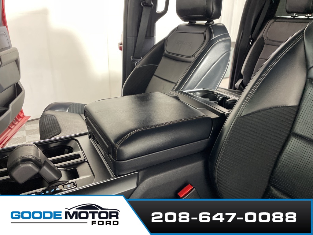 2022 Ford F-150 Raptor photo 25