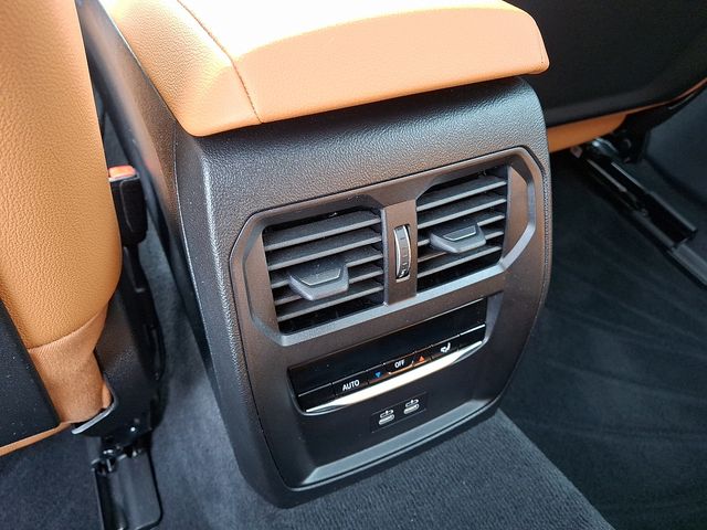 2025 Bmw i4 xDrive40 photo 11