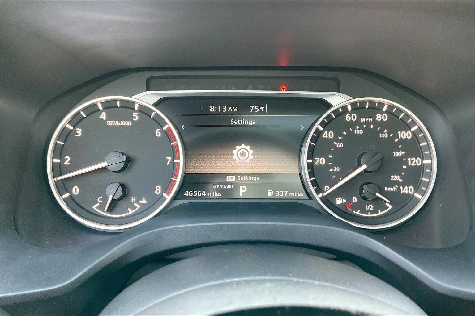 2022 Nissan Rogue SV photo 23