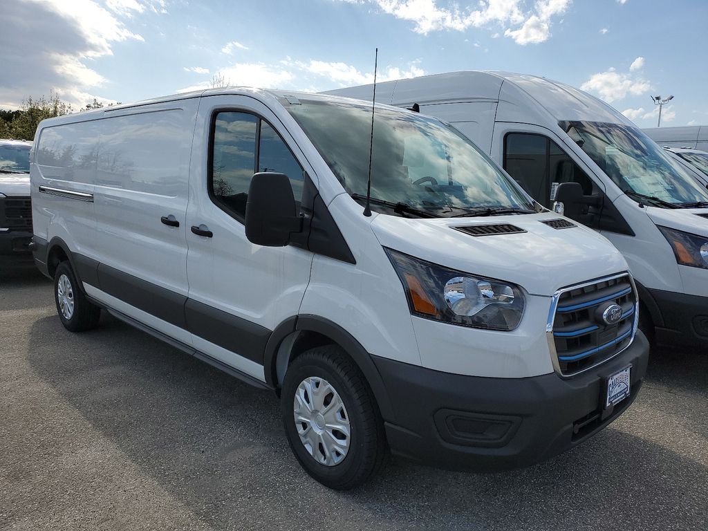 2023 Ford Transit photo 2