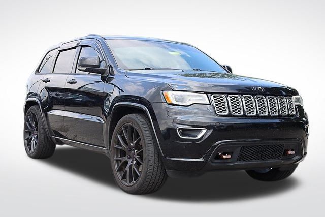 2017 Jeep Grand Cherokee Overland's photo