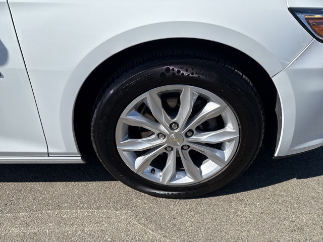 2022 Chevrolet Malibu 1LT photo 9