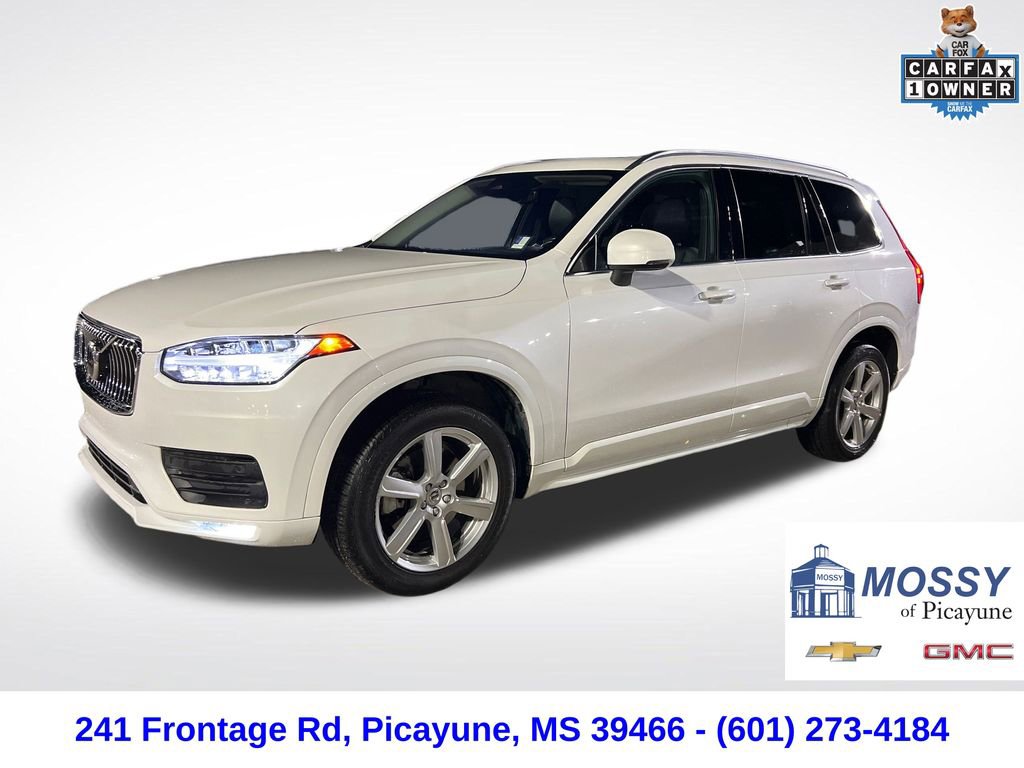 2023 Volvo XC90 Core's photo