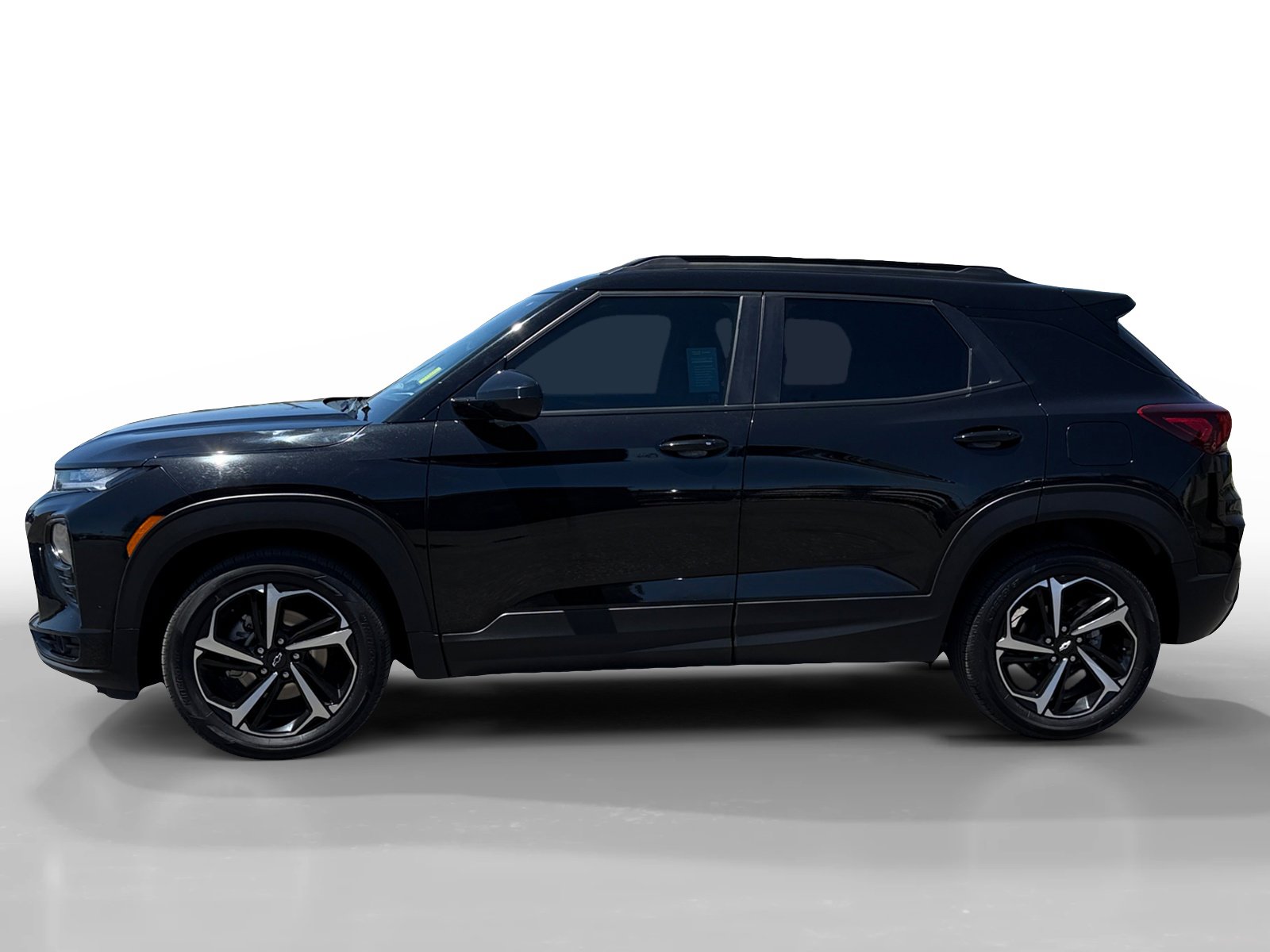 2022 Chevrolet Trailblazer RS photo 2
