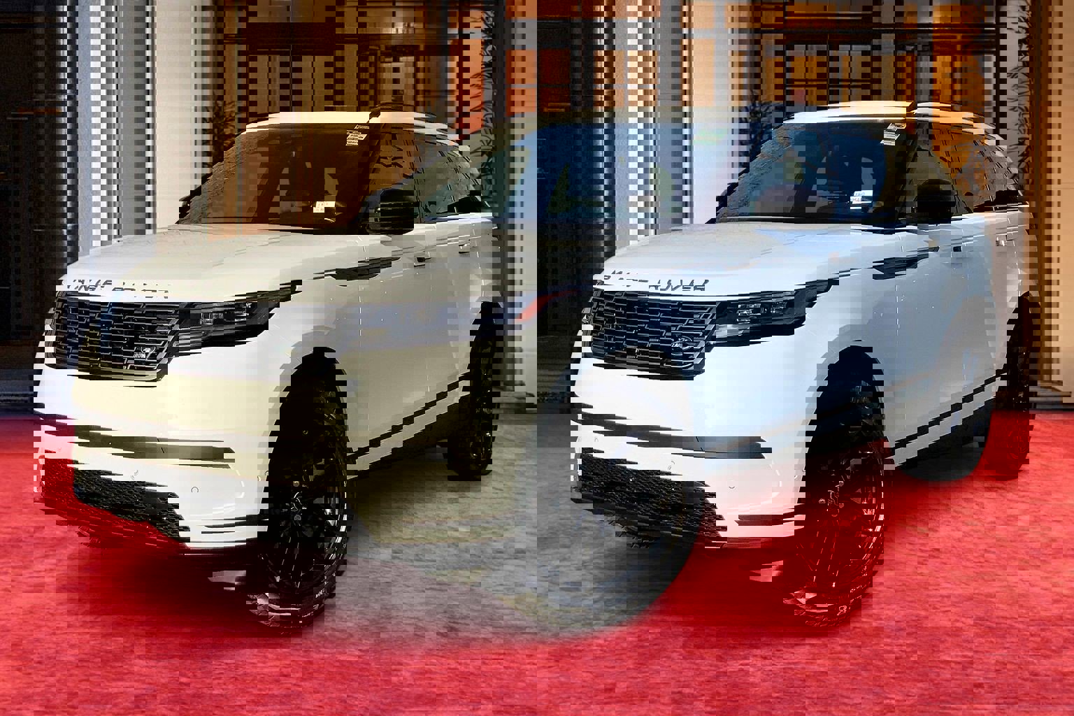 2026 Land Rover Range Rover Velar S's photo