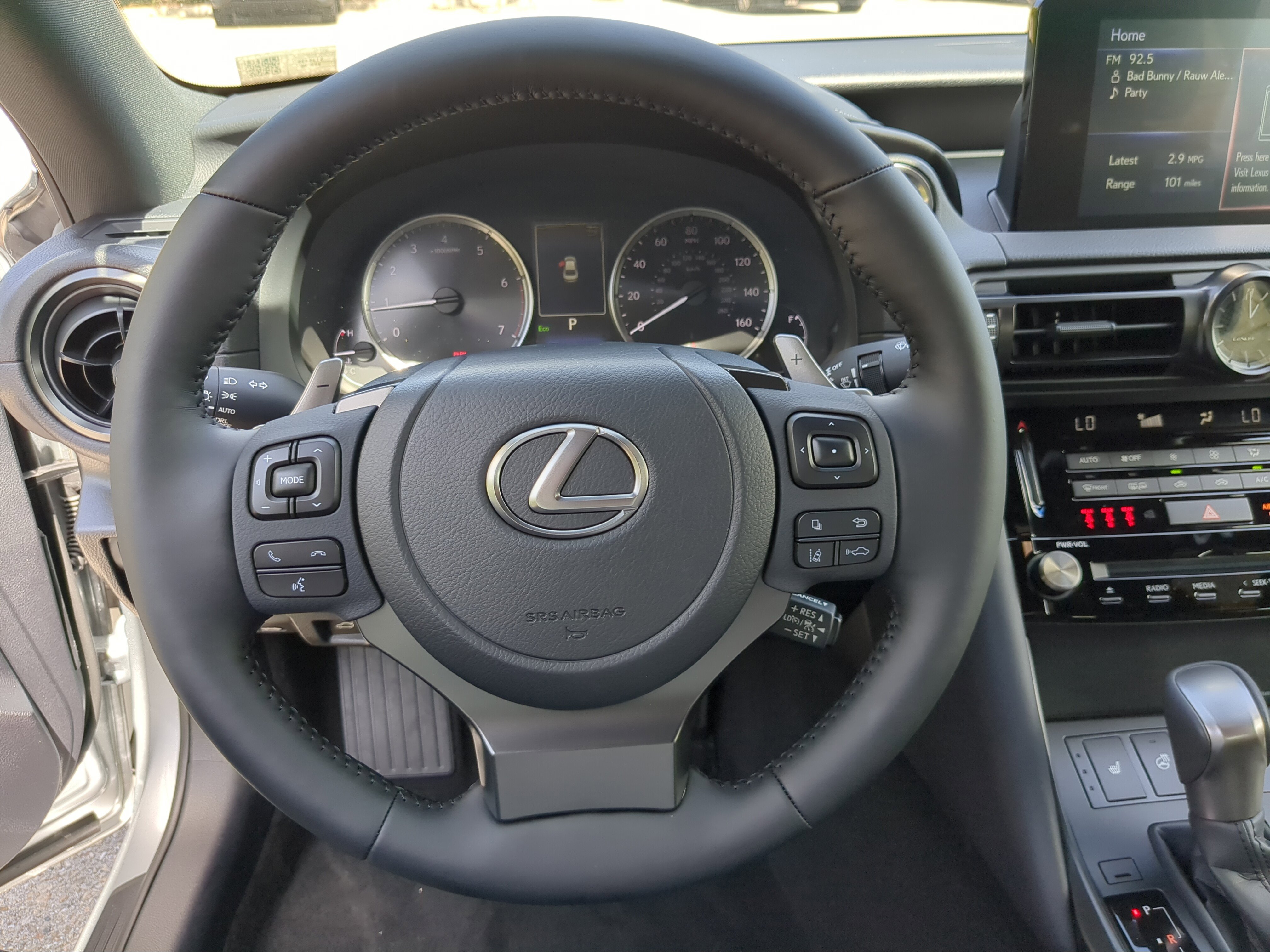 2025 Lexus IS 300 F SPORT photo 13
