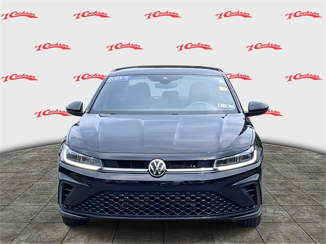 2025 Volkswagen Jetta 1.5T Sport photo 8