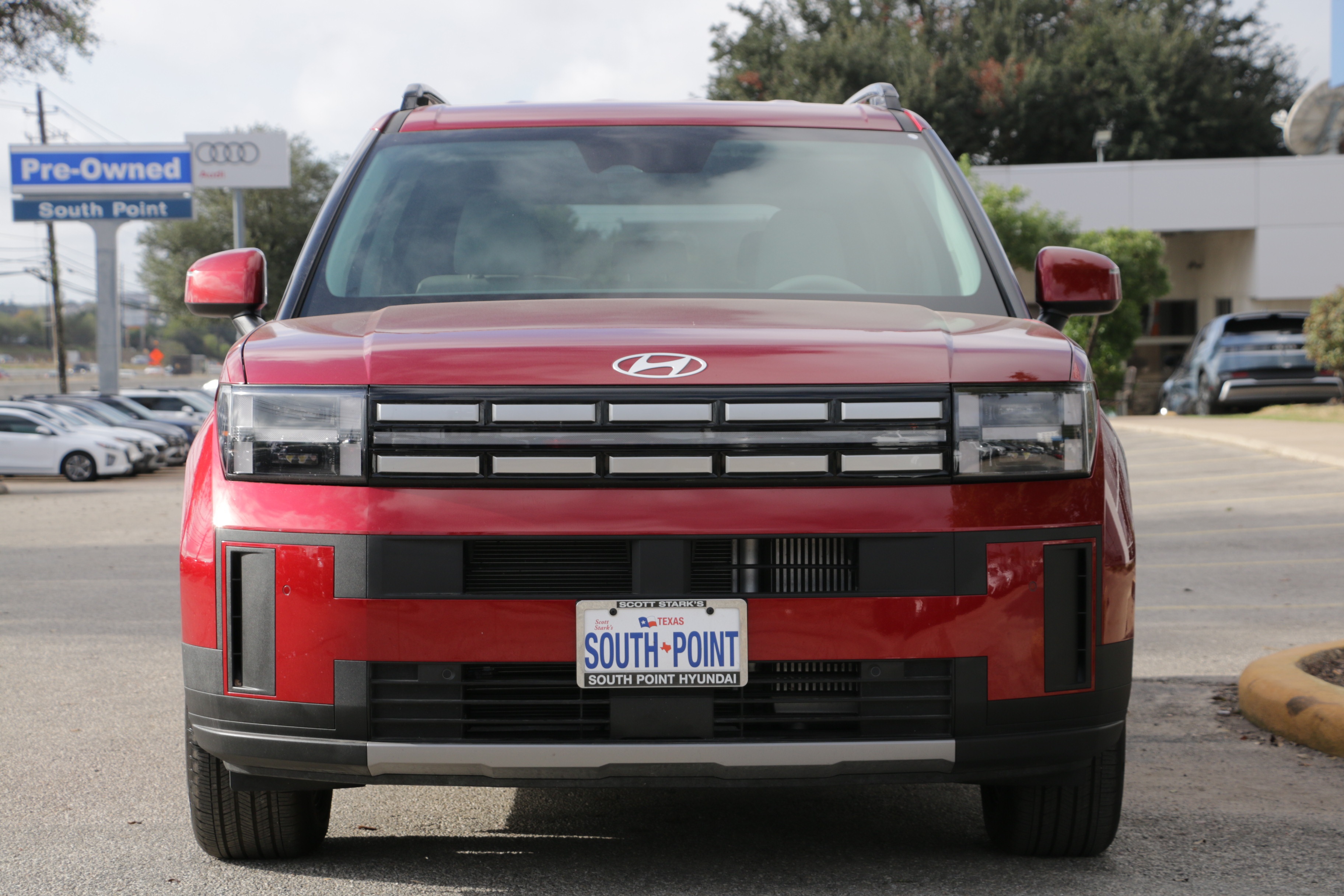 2025 Hyundai Santa Fe SEL photo 2