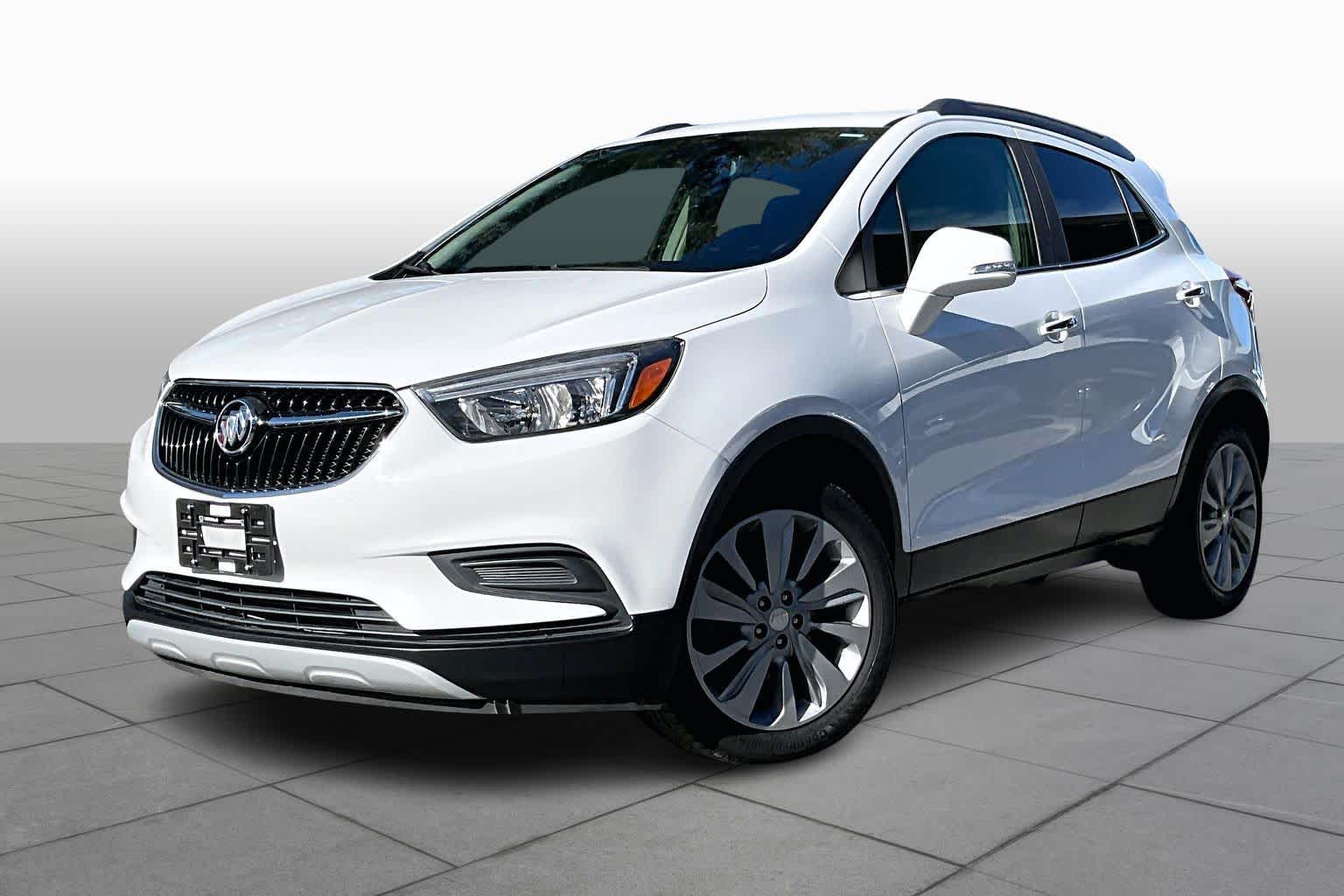 2018 Buick Encore Preferred's photo