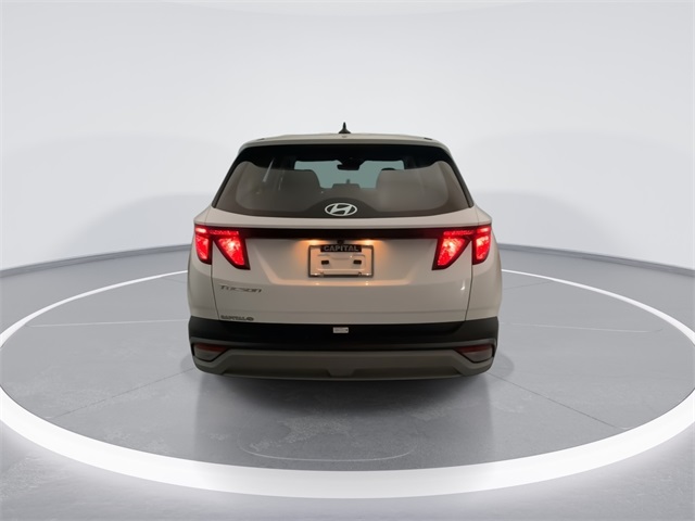2025 Hyundai Tucson SE photo 3