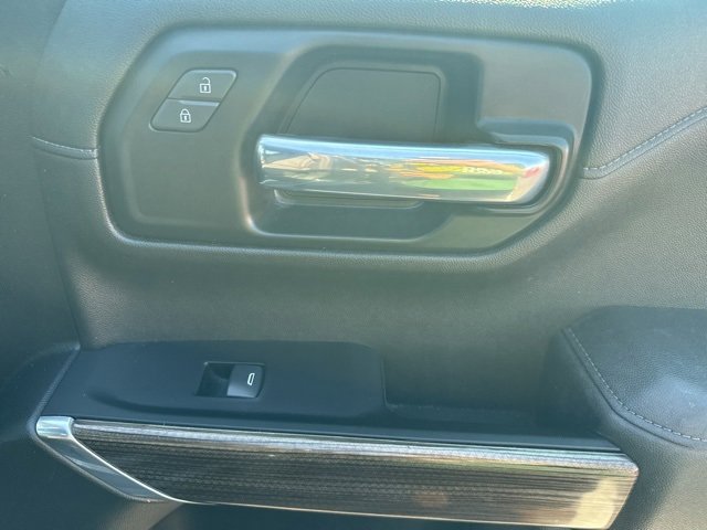 2022 Chevrolet Silverado 1500 LT photo 17