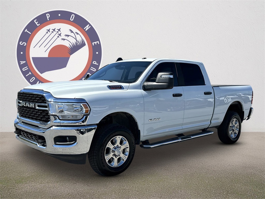 2024 Ram 2500 Big Horn photo 2