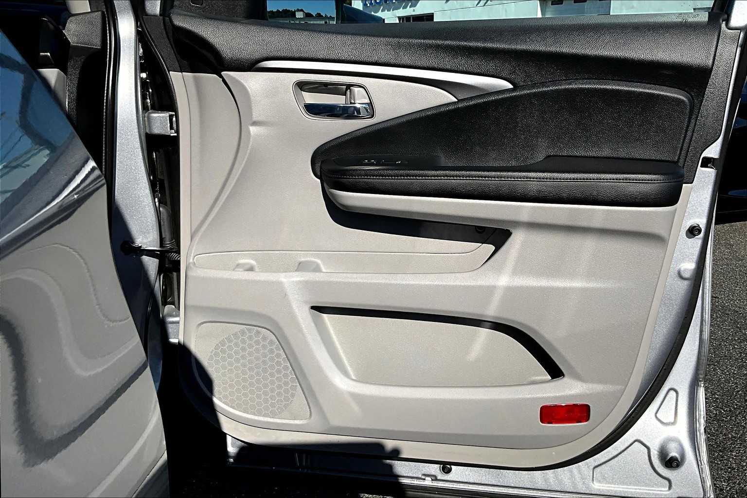 2022 Honda Pilot Special Edition photo 21