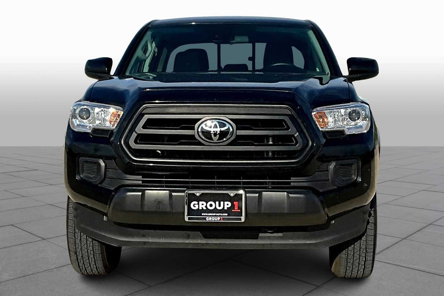 2023 Toyota Tacoma SR 4x4 Double Cab photo 3