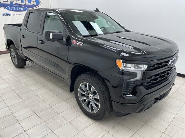 2026 Chevrolet Silverado Base's photo