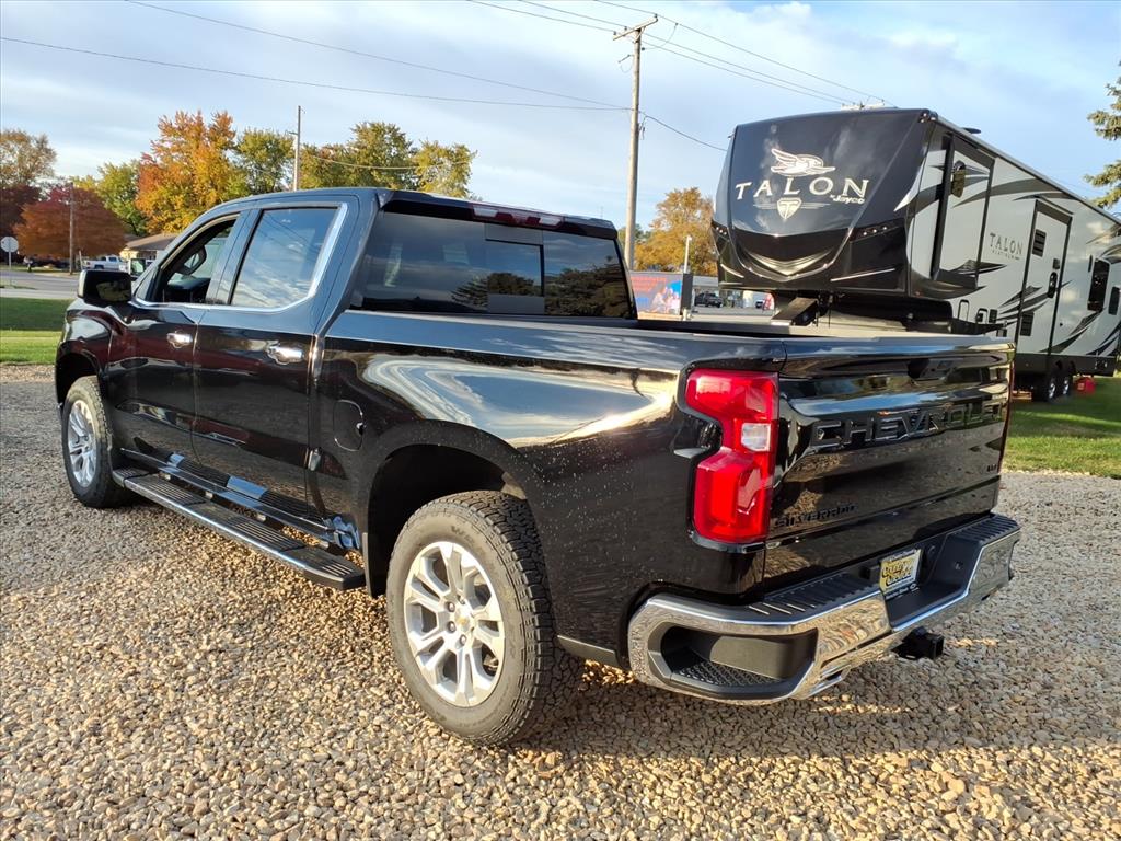 2026 Chevrolet Silverado 1500 LTZ photo 3