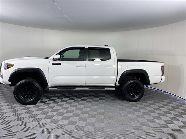 2021 Toyota Tacoma TRD Pro V6 photo 4