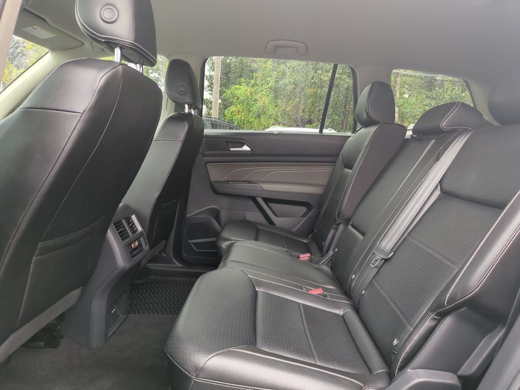 2022 Volkswagen Atlas V6 SE Technology photo 21
