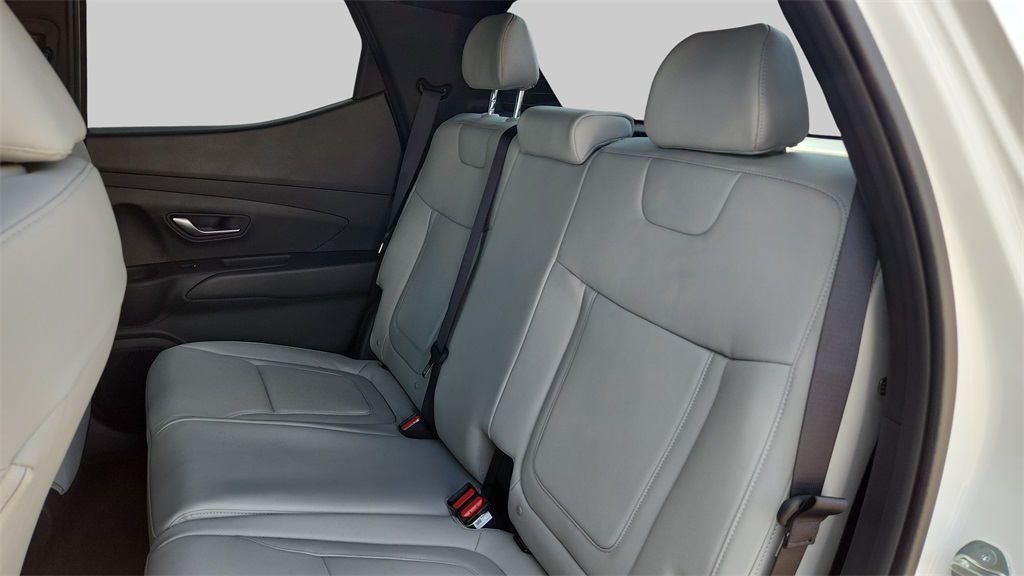 2026 Hyundai Santa Cruz SEL photo 31