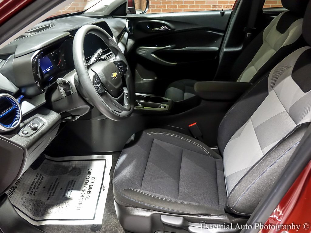 2025 CHEVROLET TRAX - Image 13