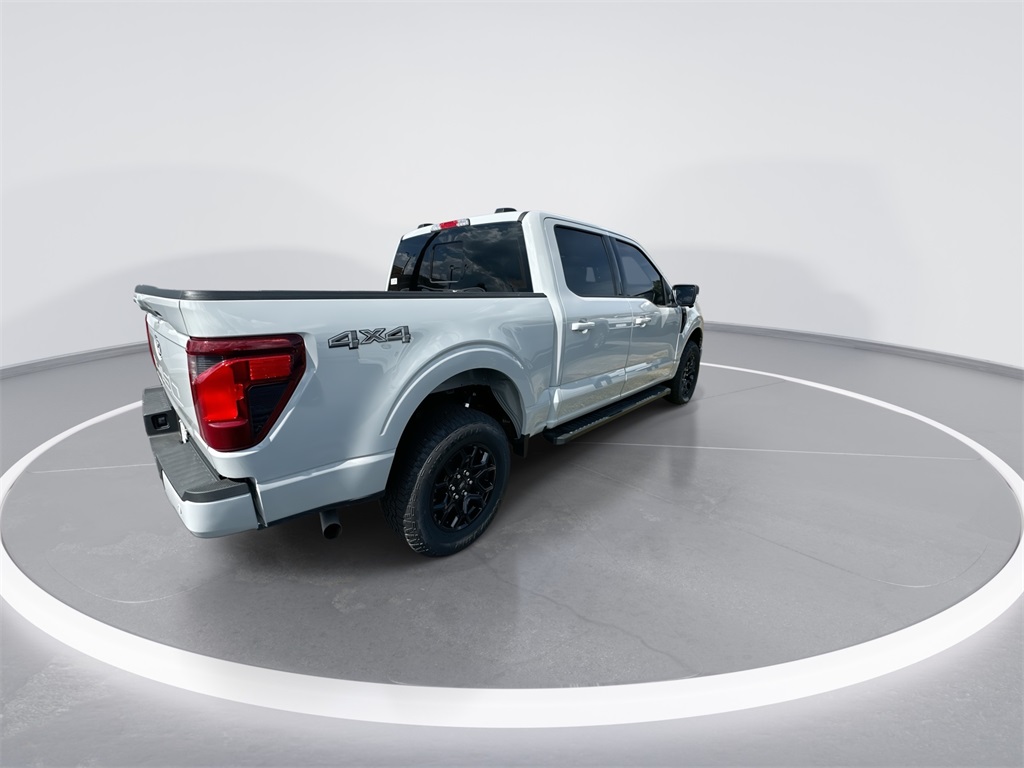 2024 Ford F-150 XLT photo 8