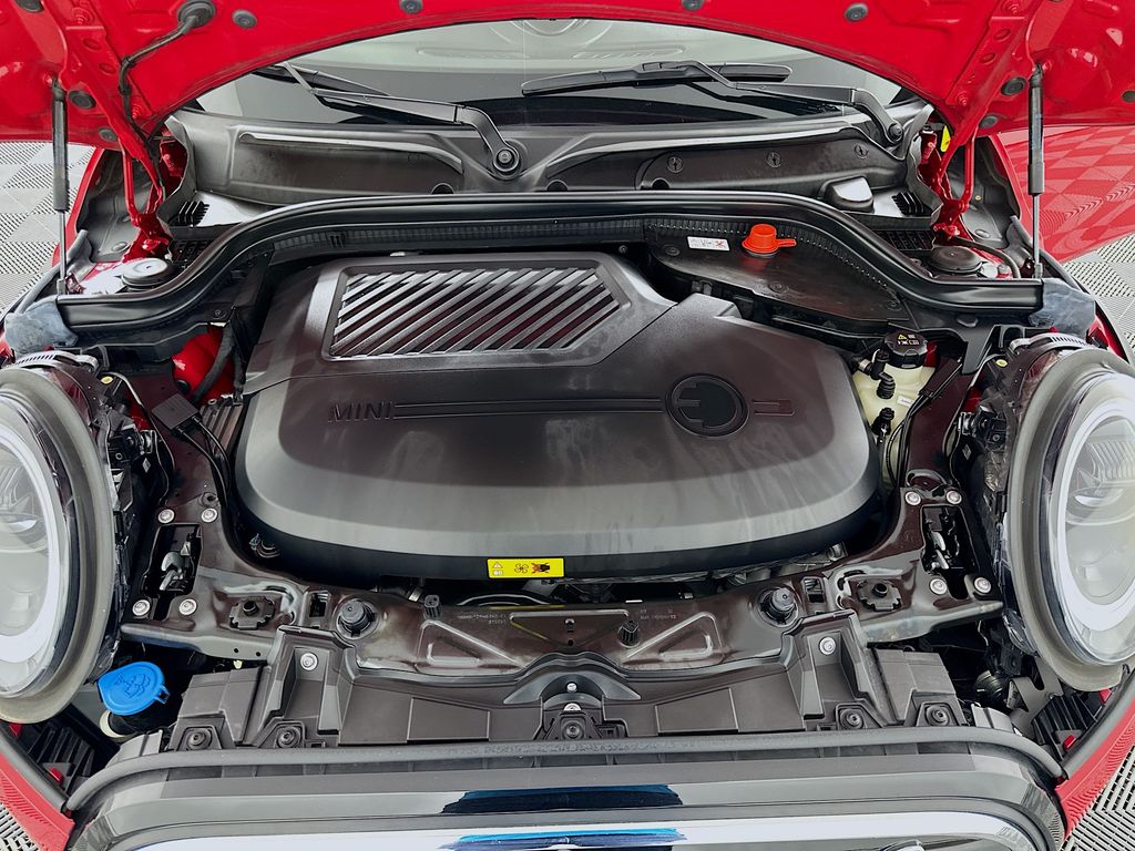 2024 Mini Cooper SE Signature photo 25