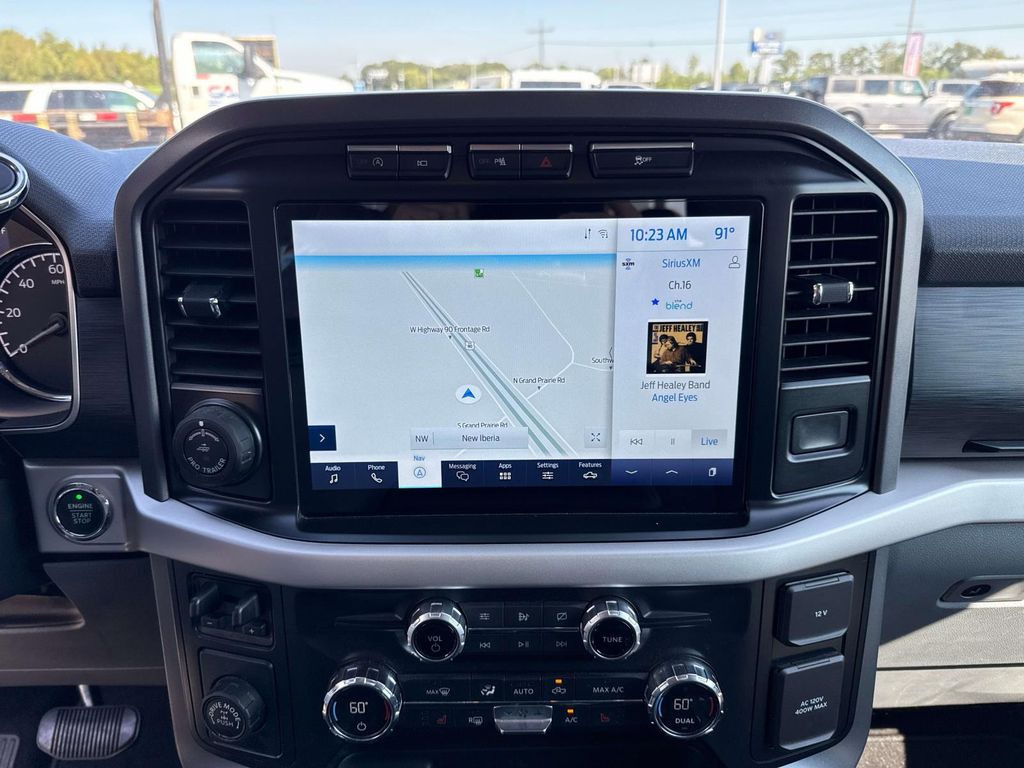 2021 Ford F-150 XLT photo 25