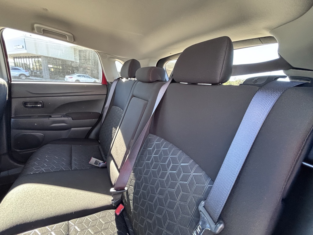 2024 Mitsubishi Outlander Sport ES LE SE photo 13