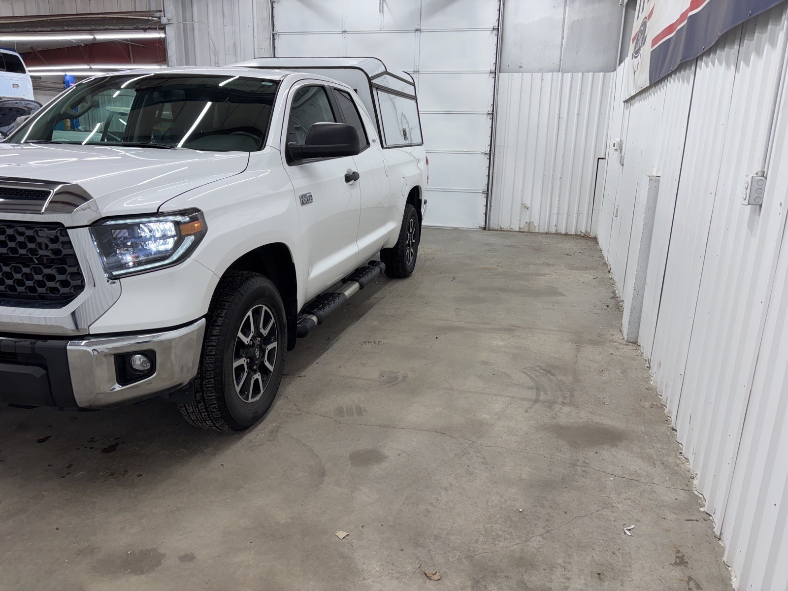 2020 Toyota Tundra SR5 Grade photo 4