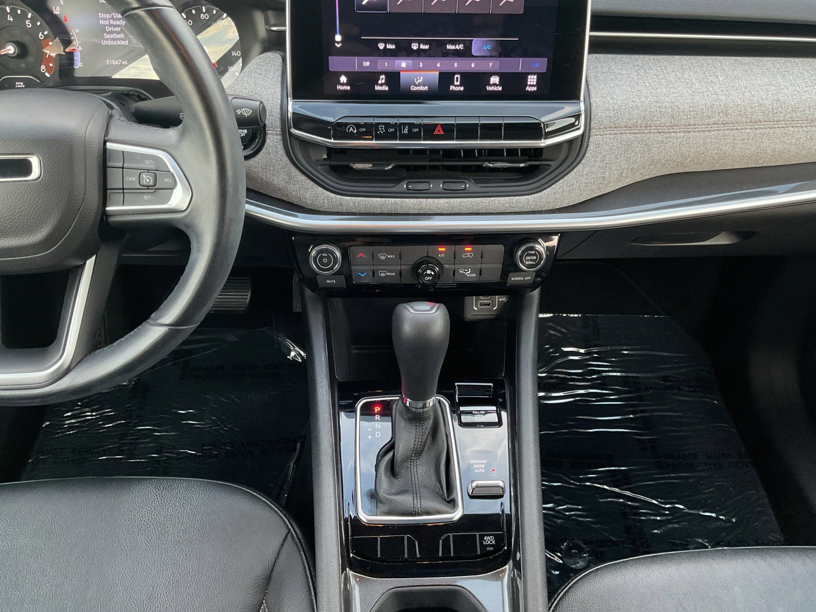 2022 Jeep Compass Latitude Lux photo 12