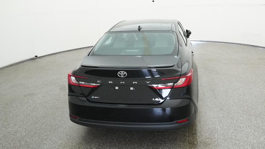 2026 Toyota Camry LE photo 18