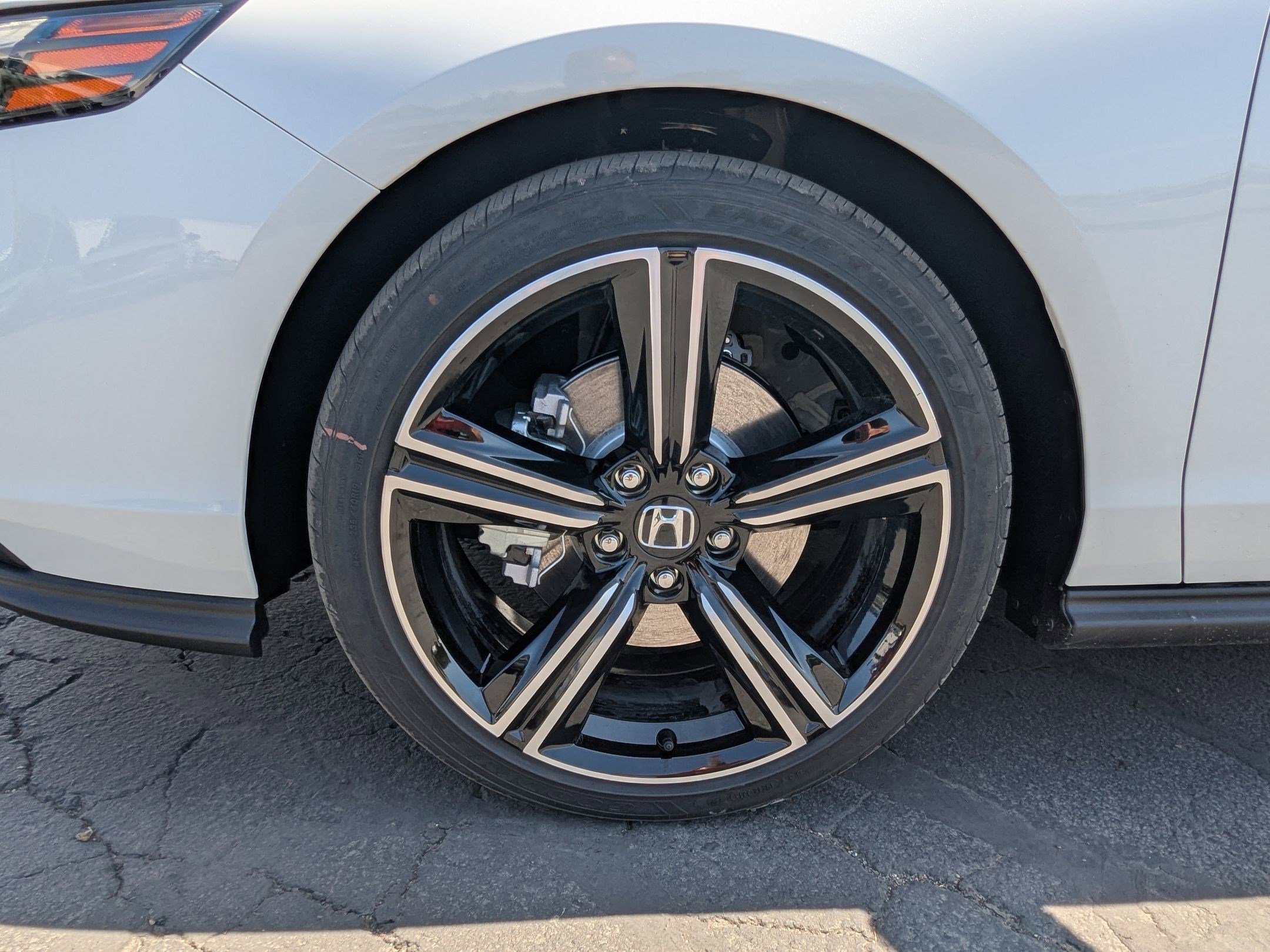 2025 Honda Accord Hybrid Sport photo 16