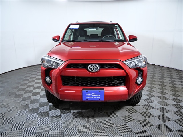 2018 Toyota 4Runner SR5 photo 2