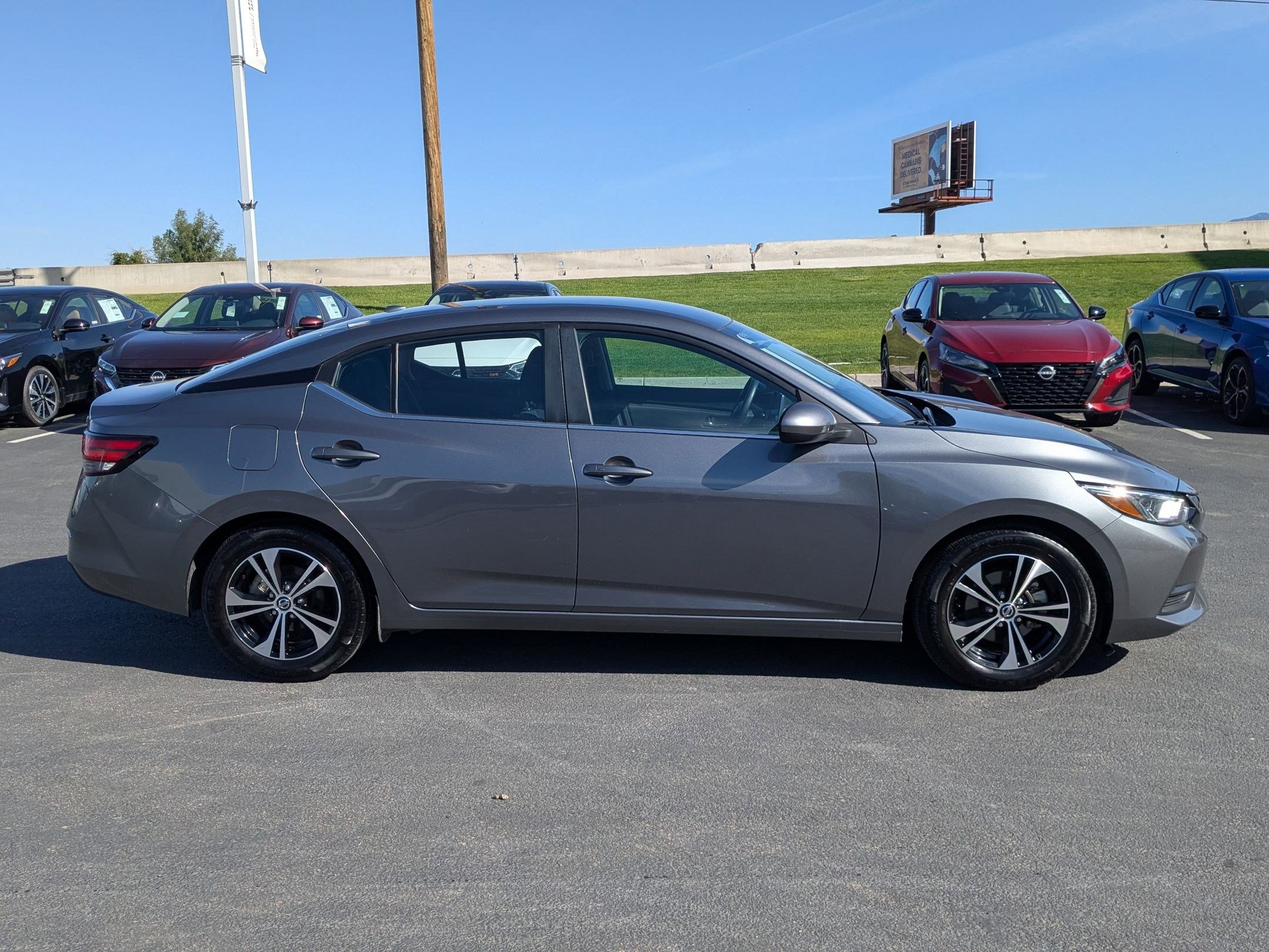 Used 2023 Nissan Sentra SV with VIN 3N1AB8CV1PY308477 for sale in Riverdale, UT