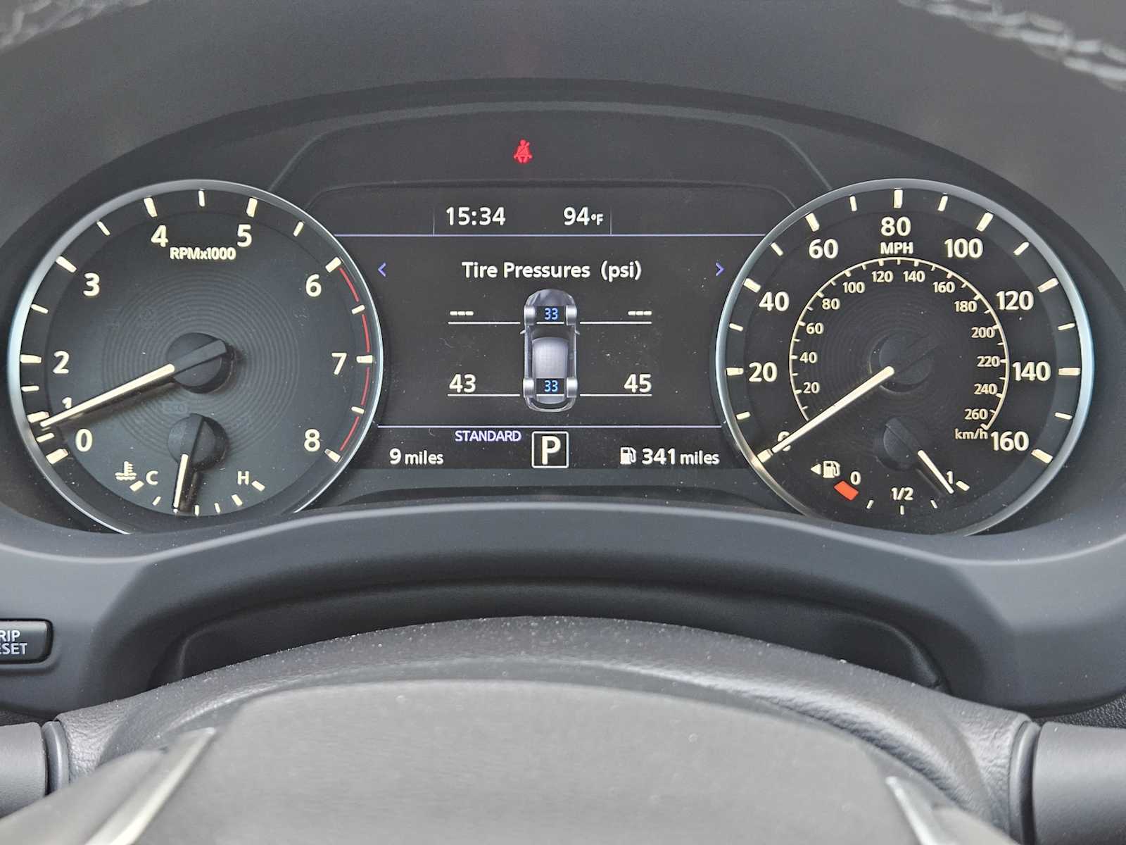 2025 Infiniti QX50 Luxe AWD photo 10