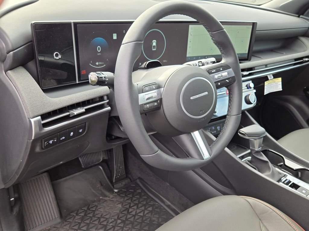 2025 Hyundai Santa Cruz Limited photo 17