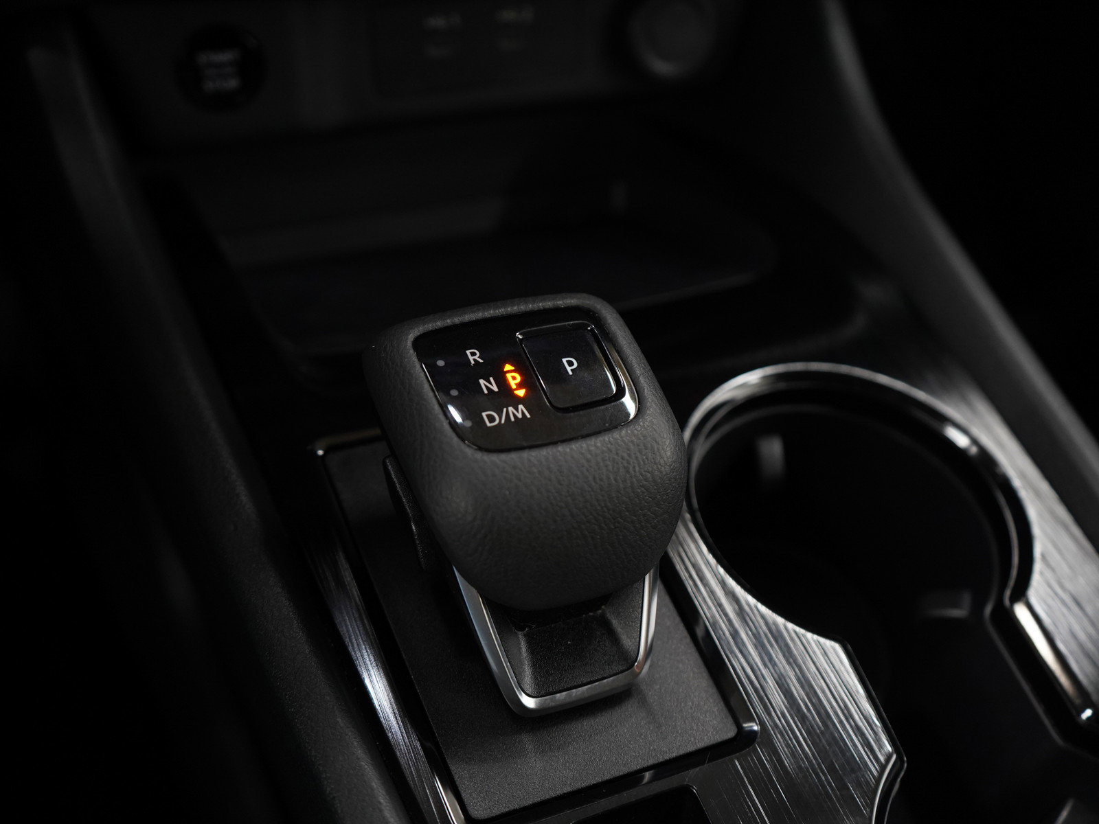 2024 Nissan Rogue SV photo 20