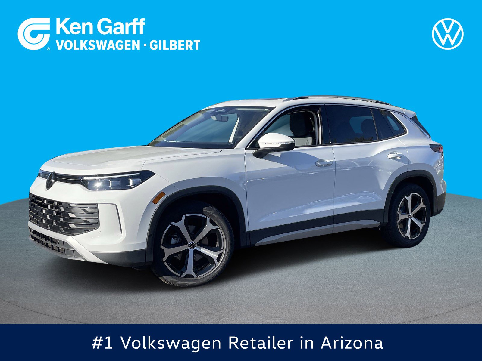 2026 Volkswagen Tiguan SE's photo