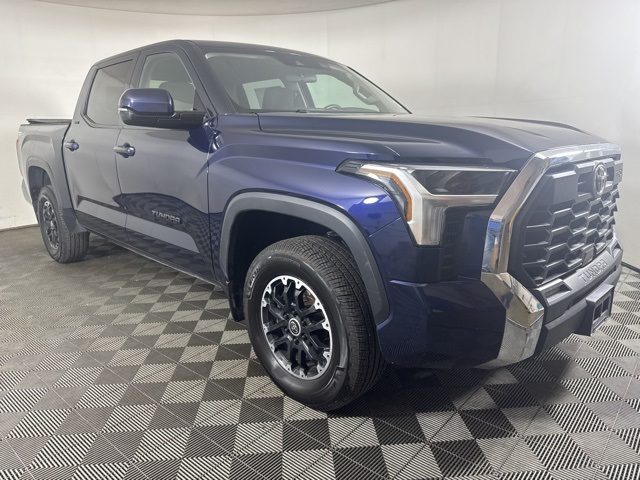 2022 Toyota Tundra SR5's photo