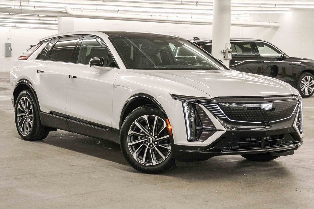 2025 Cadillac LYRIQ Sport 1's photo