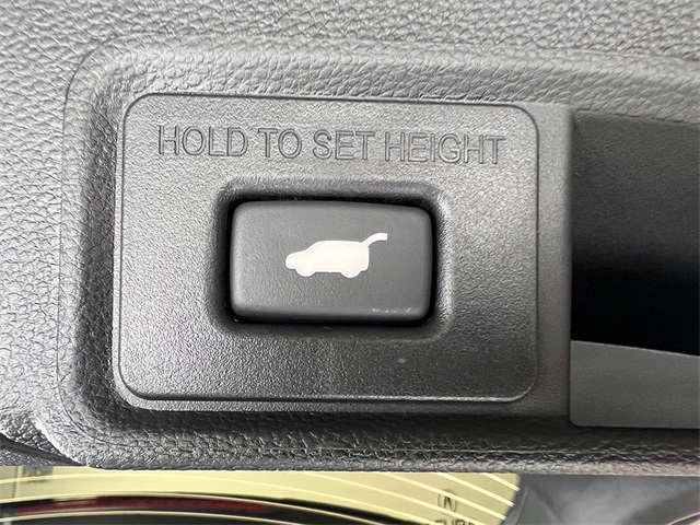 2025 Acura RDX Base photo 34