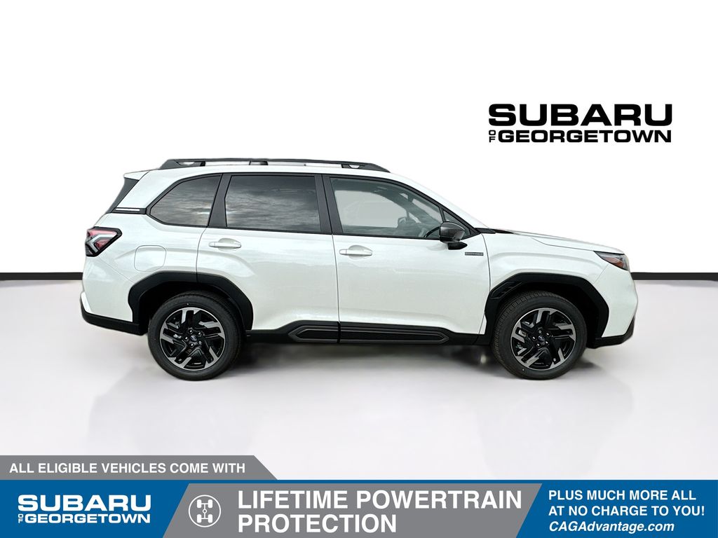 2025 Subaru Forester Limited photo 8
