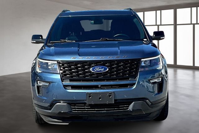 2019 Ford Explorer Sport photo 2