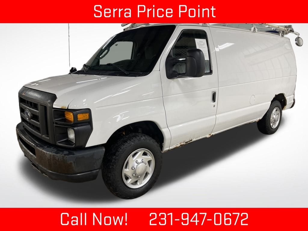 2010 Ford E-Series Econoline Van Commercial's photo