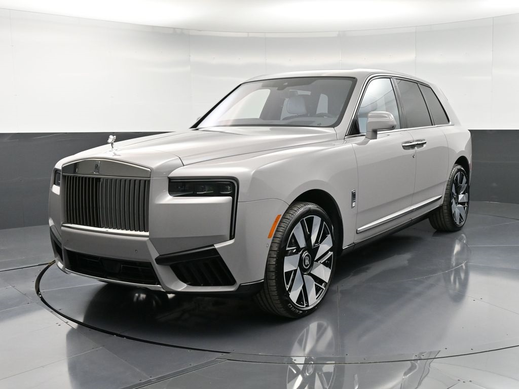 2026 Rolls-Royce Cullinan Base's photo
