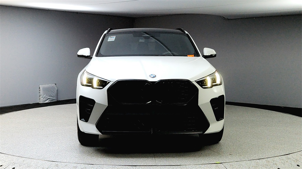 2025 Bmw X2 xDrive28i photo 2