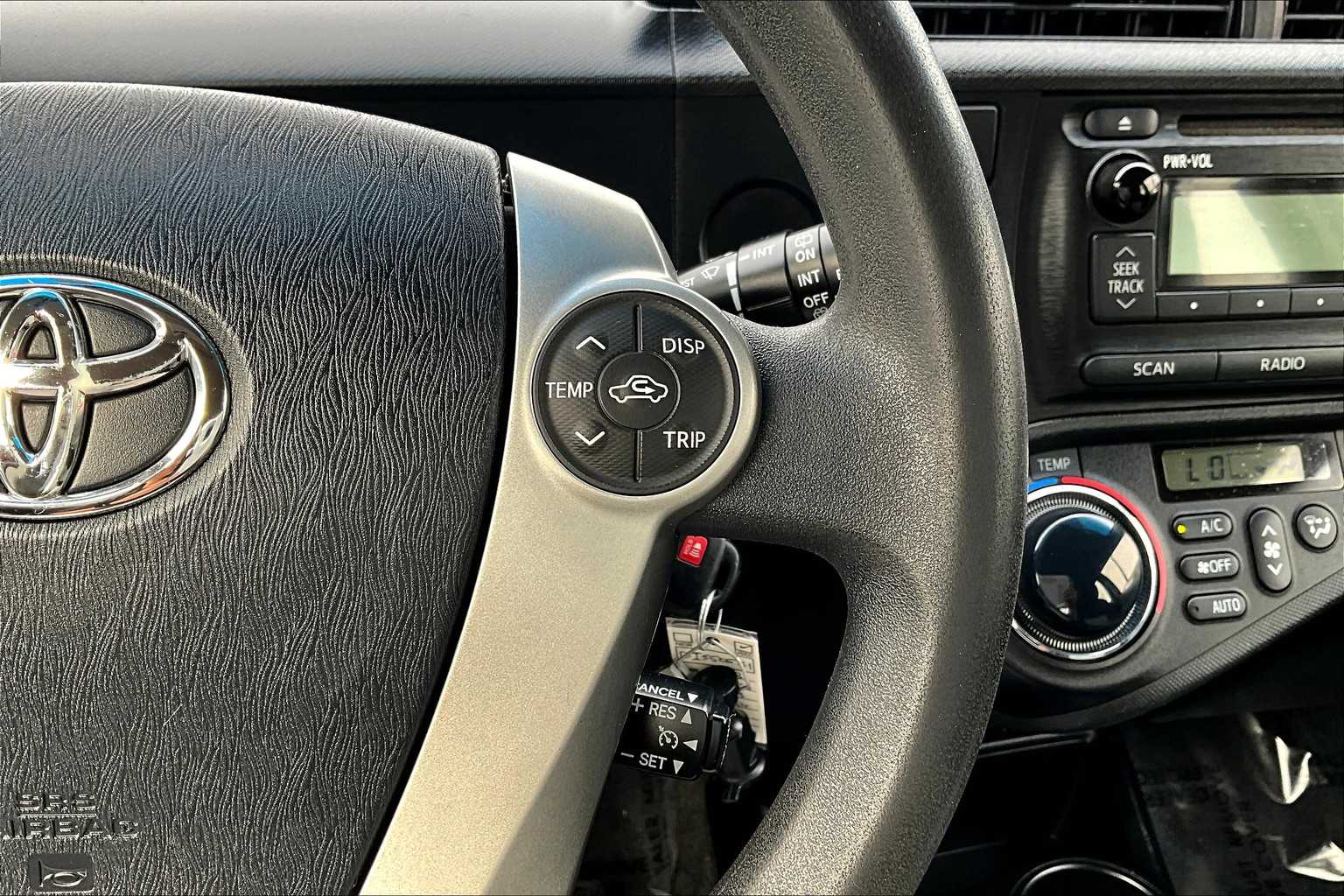 2013 Toyota Prius C Two photo 23